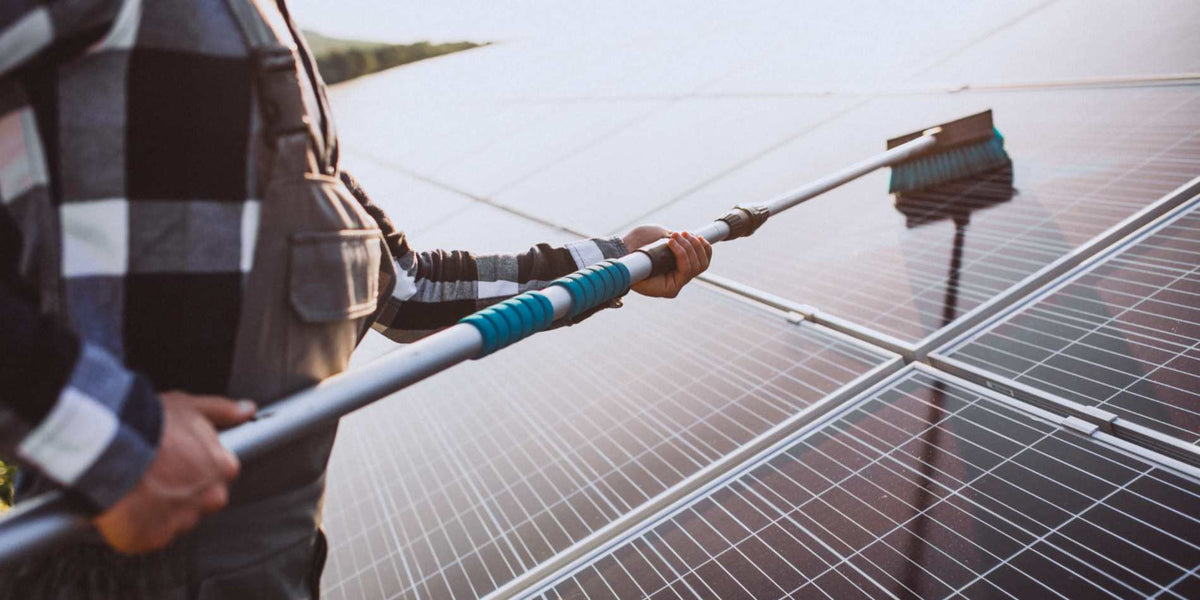 How Often Should Solar Panels Be Cleaned？ BougeRV Canada